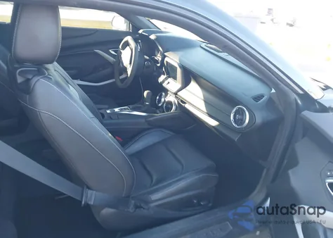 2019 Chevrolet Camaro 2Lt z USA, uszkodzony, nr VIN 1G1FC1RSXK0135655